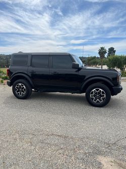 2022 Ford Bronco similar to 4Runner 4runner wrangler Tacoma landcruiser Land Cruiser gx470 gx550 4WD 4x4 prerunner off road suv truck