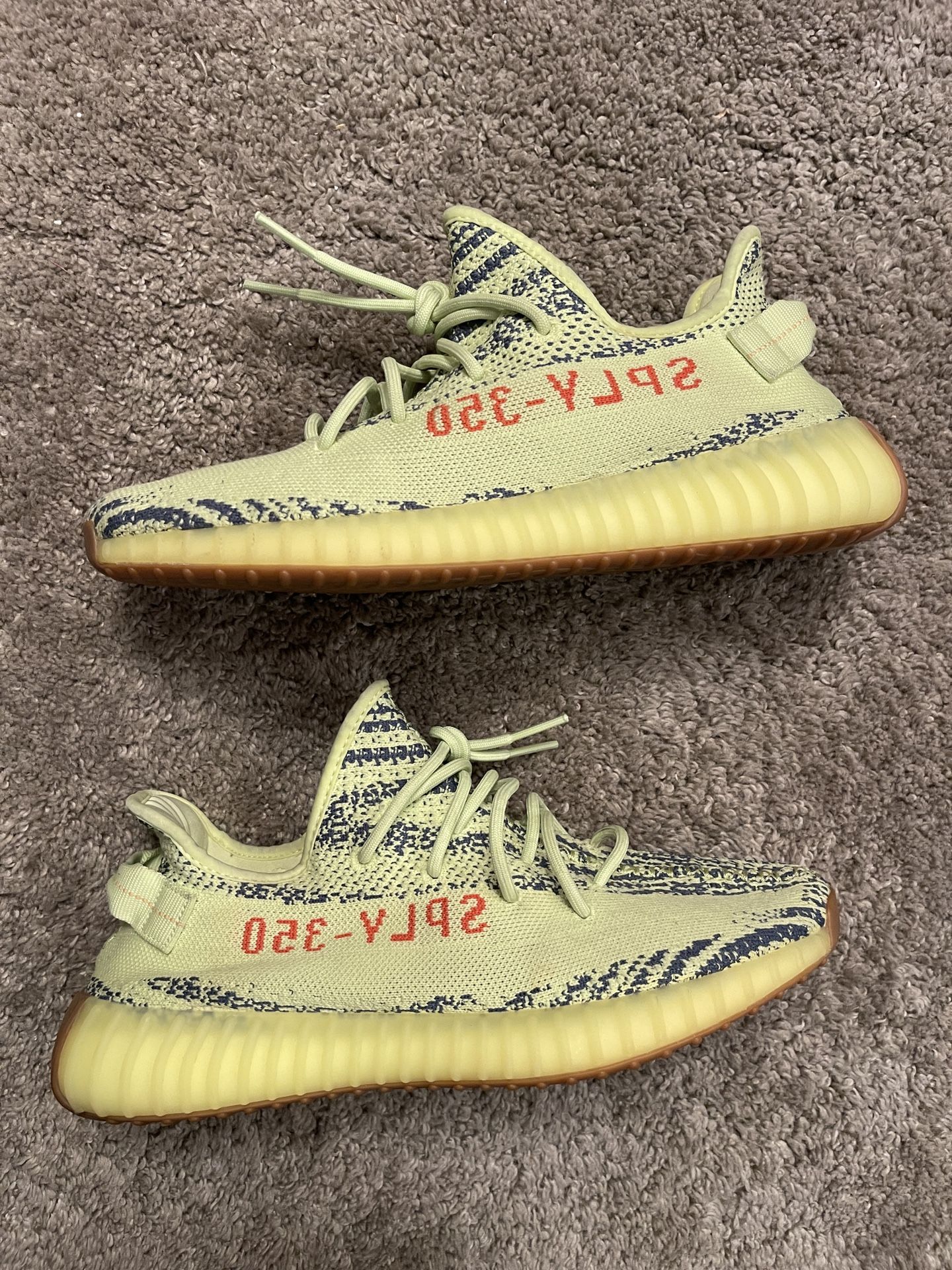 adidas Yeezy Boost 350 V2 