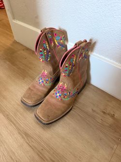 Ariat Girl Boots