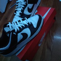 Nike Panda Dunks (size 10, box + white laces included)