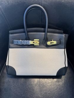 Elegant Handbag