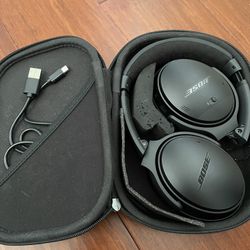 Bose QC 33 II wireless headphones black