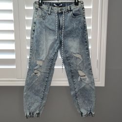 Celebrity Cargo Jeans