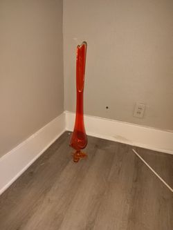 Viking Persimmon 3 Toe Curtain Vase