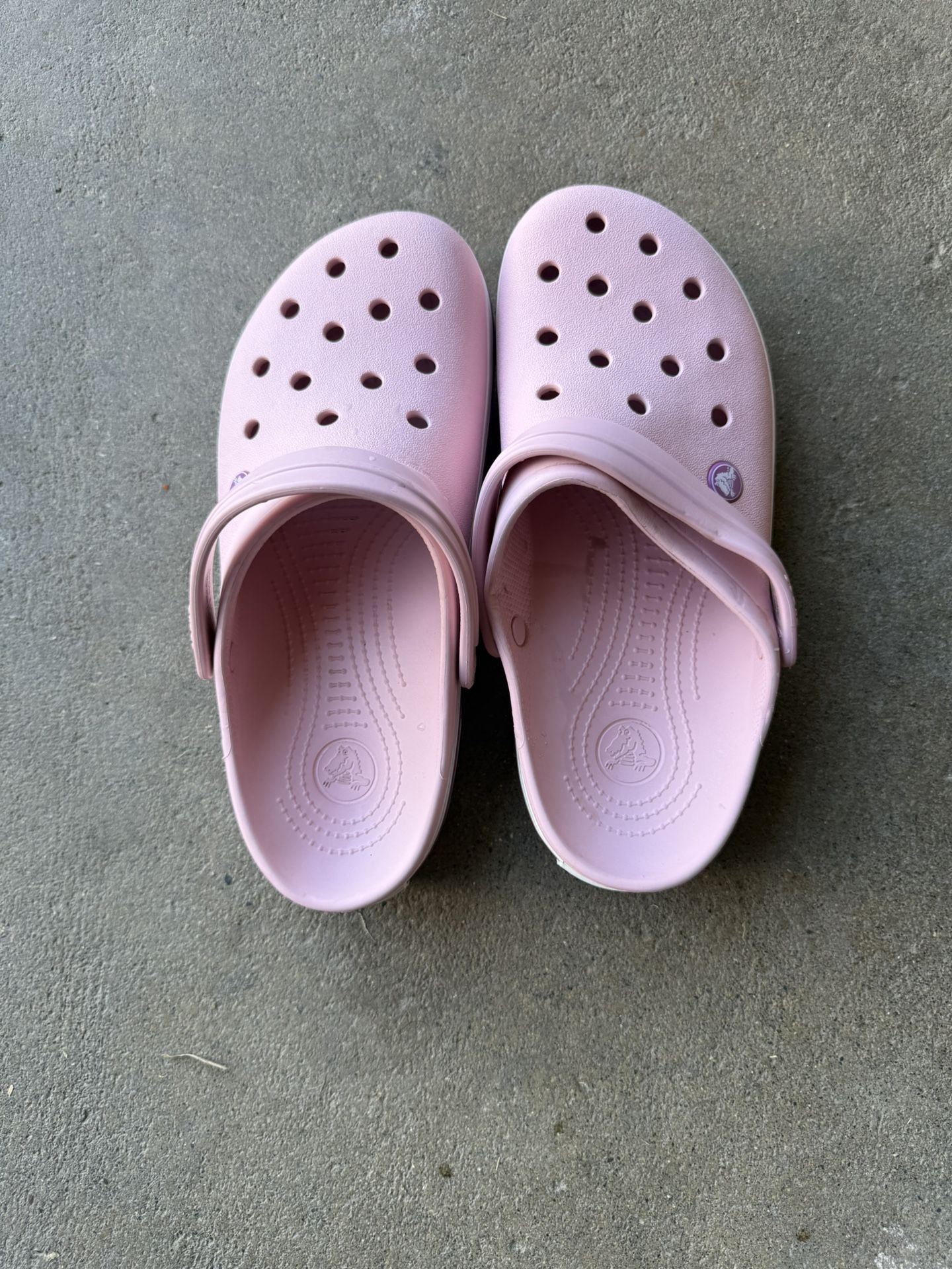 Women’s Crocs Size 11