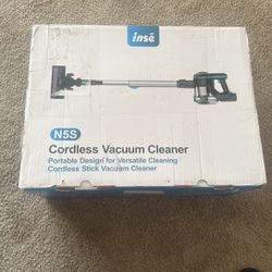 Insẽ Cordless Vacuum Cleaner 