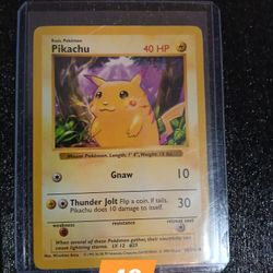 Pokemon Card Pikachu (Red Cheeks Shadowless)