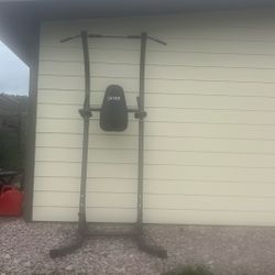 Workout Station