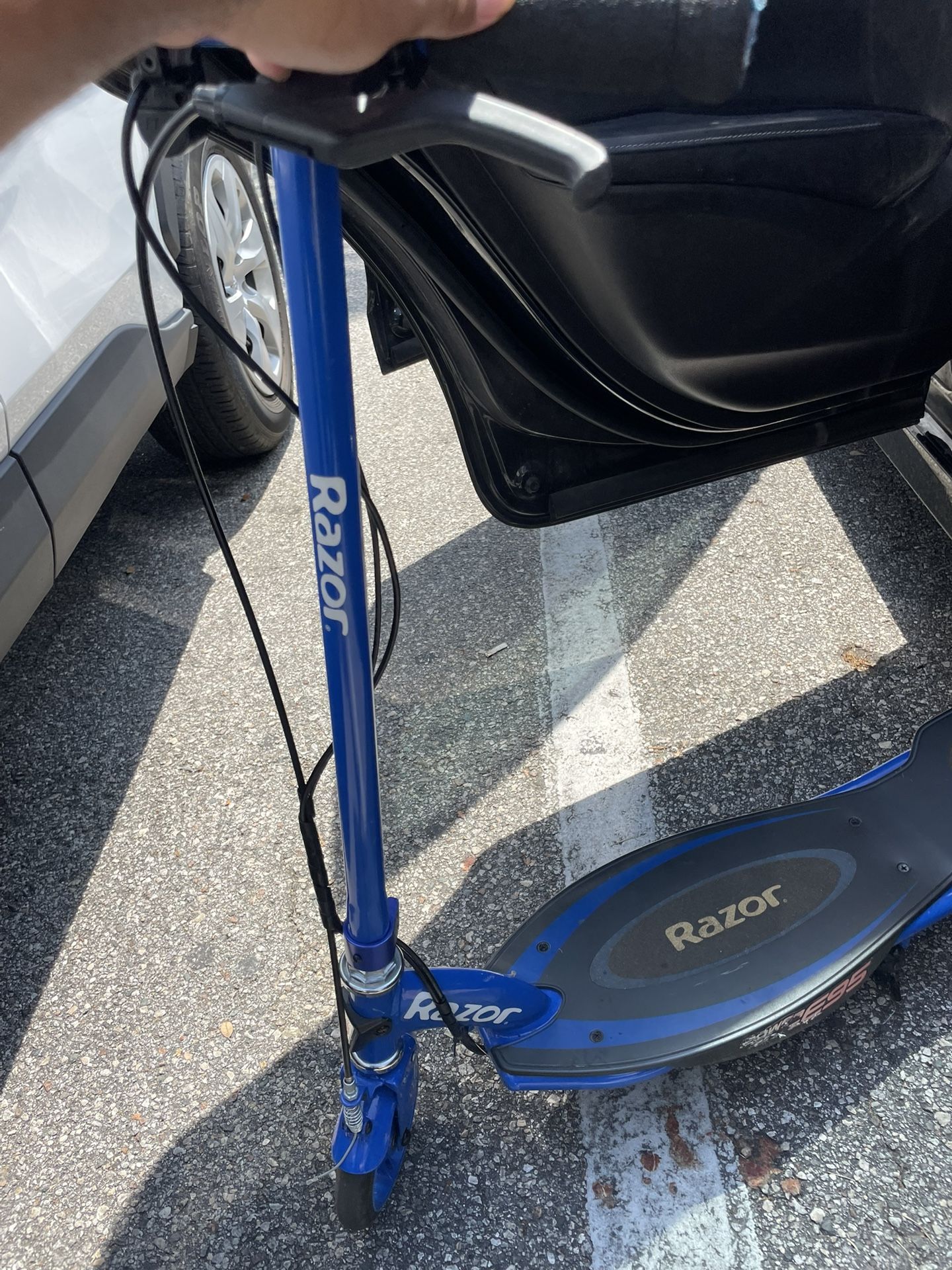 Kids Razor Power Core E90 Electric Scooter with hub Motor, Push-Button Throttle