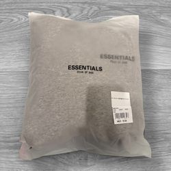 Fear of God Essentials 