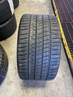 285/30/19 Michelin Pilot Sport