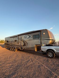 Toy hauler
