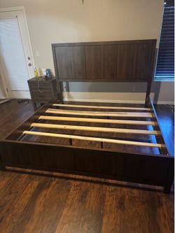 USED KING SIZE BED FRAME
