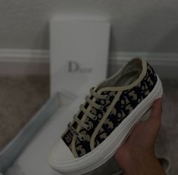 Dior Wmns Walk'N'Dior Embroidered Canvas Low 'Deep Blue'