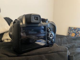 Fujifilm FinePix S4200 And Case