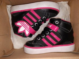 Adidas Toddler Size 4