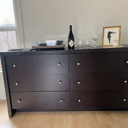 Spacious Heavy Duty Dresser