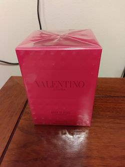 Valentino perfume
