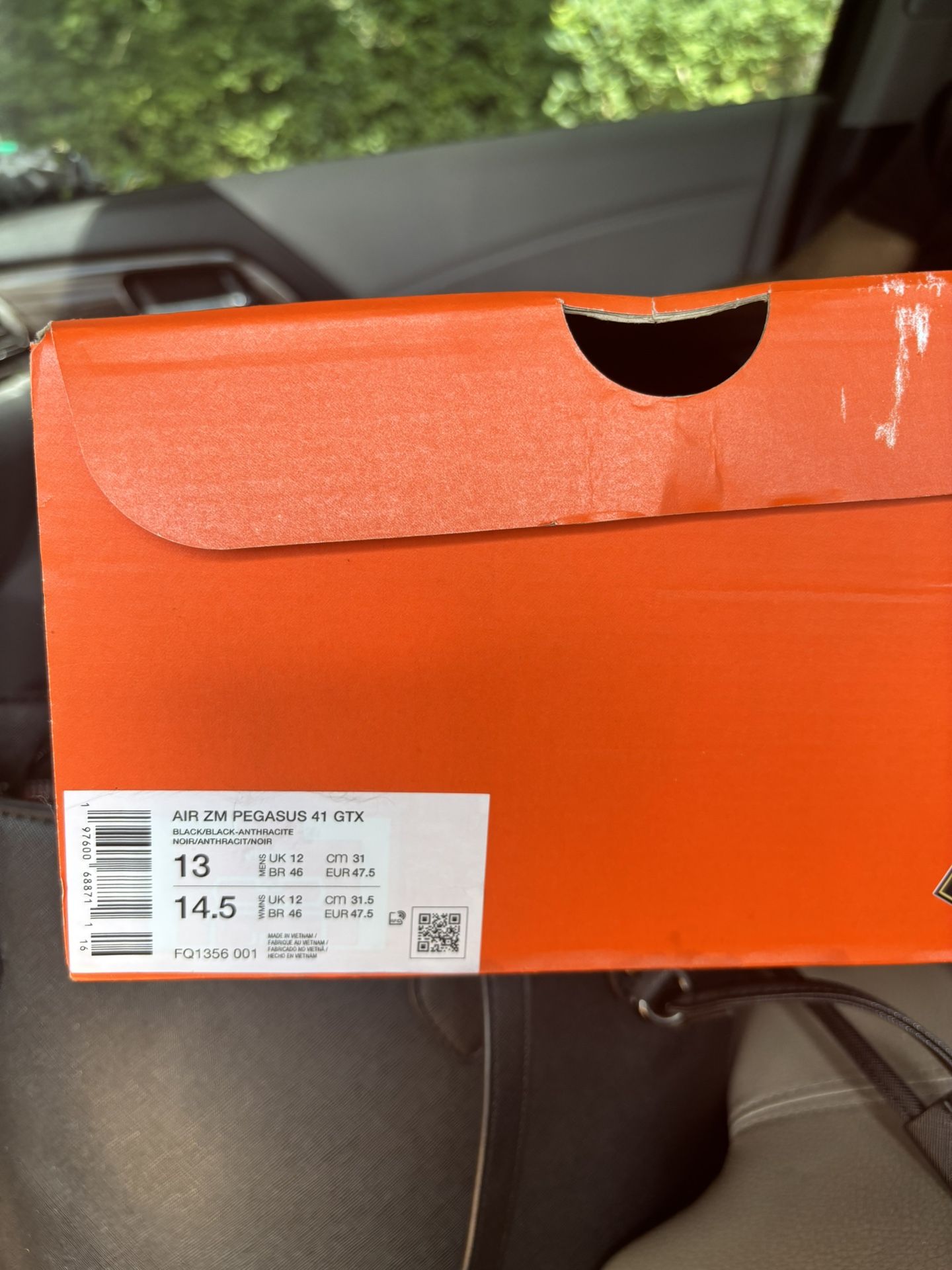 Men’s Nike Shoe Size 13