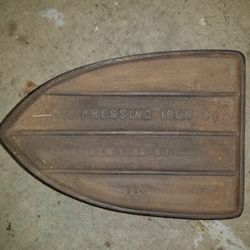 Vintage Cast Iron Trivet