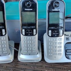Panasonic Phone With 3 Phones