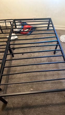 2 twin size bed rails
