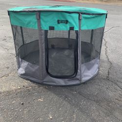 Ruff 'N Ruffus Portable Foldable Cat & Dog Playpen, 