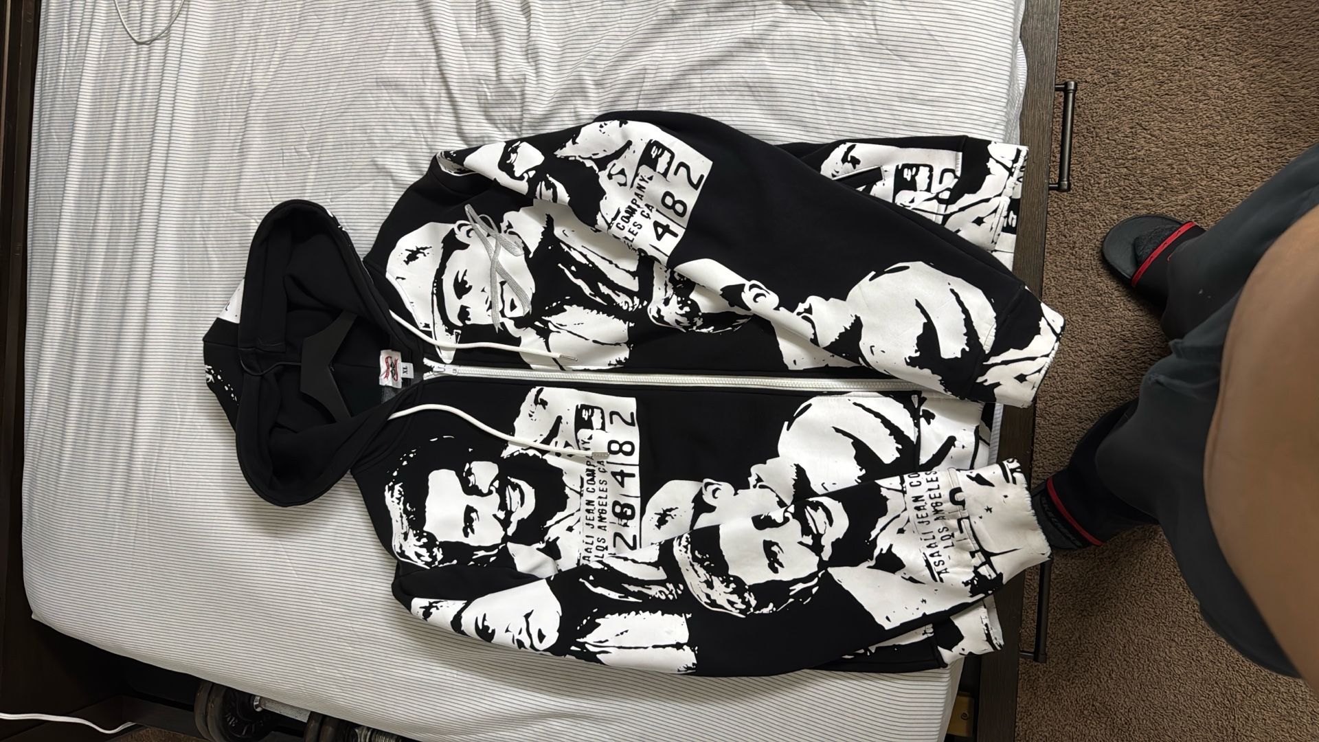 Asaali hoodie