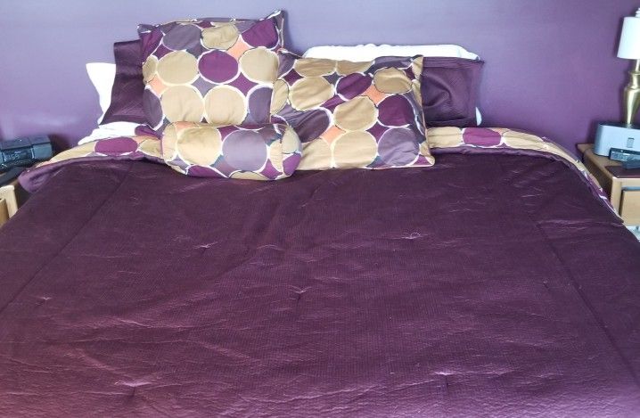 Vera Wang Kng Comfoter Set