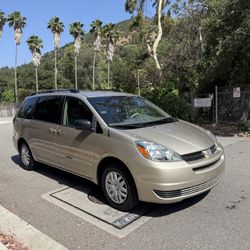 2005 Toyota Sienna