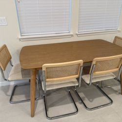 Dining Table With 4 Chairs