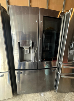LG Stainless French Door Refrigerator with Smart Features
