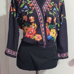 NEW Bodysuit Wrap V Neck Floral Print 3/4 Short Sleeve S