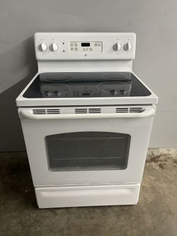 GE white Stove ‼️60 Day Warranty‼️