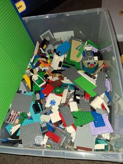 Large Lot of Mixed LEGO Pieces