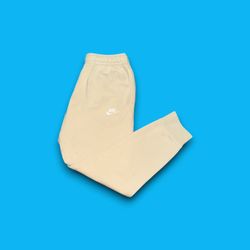 Nike sportswear club fleece tapered sweatpants cream men’s medium 