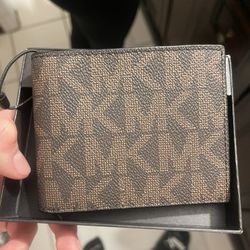 Michael Kors men’s wallet