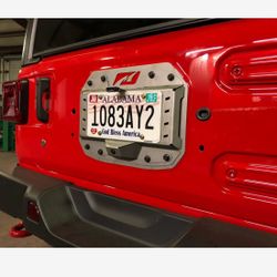 Motobilt JL/JLU Spare Tire Delete Kit