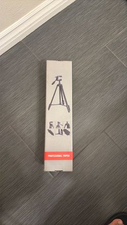 Professional Tripod in Box for phone