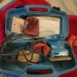 Makita Hand Sander /w cord
