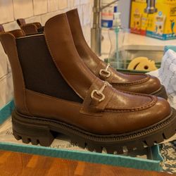Vegan Cognac Brown Chelsea Boot Size 9.5
