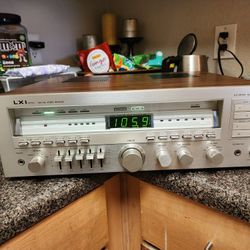 Vintage Stereo Receiver