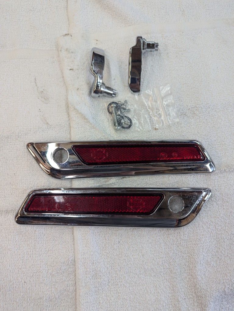 Saddlebag Reflectors Off 2015 Ultra Limited Harley