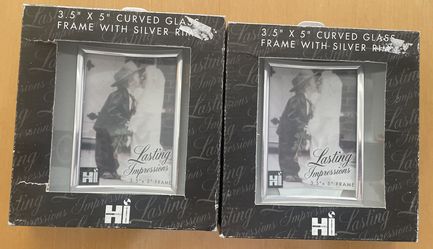 (2) Curved Glass Picture frames