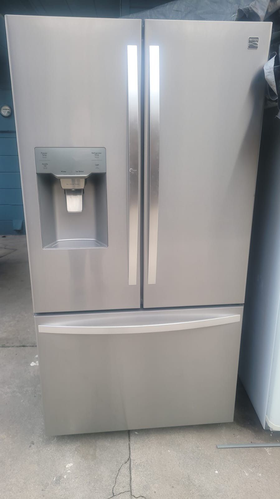 Refrigerador  Semi  Nueva 