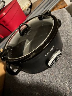 Crock-Pot Slow Cooker with Locking Lid