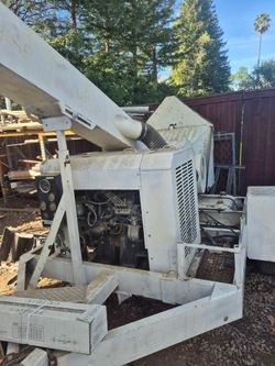 Commercial Tree Shredder / Chipper