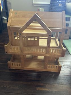 Wood Dollhouse Plus Apartment And Venue Piece