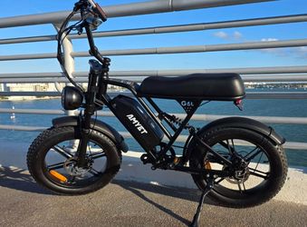 Selling a brand new AMYET G60 Electric Bike. The bike is still sealed in the original box and has never been assembled or used.