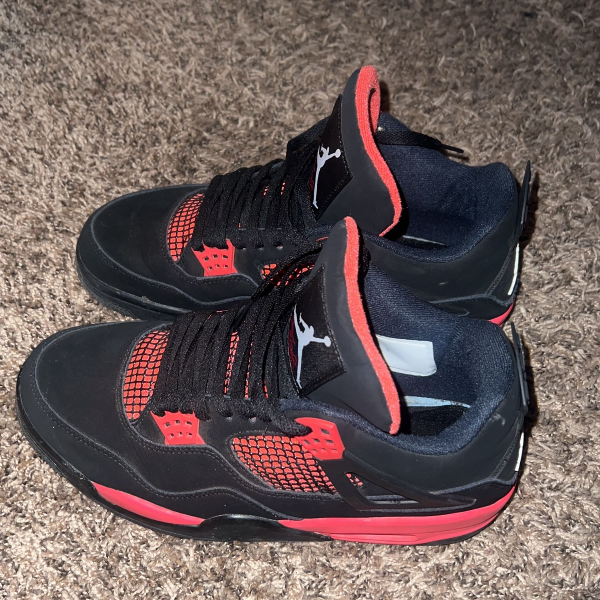 Jordan 4 Red Thunder